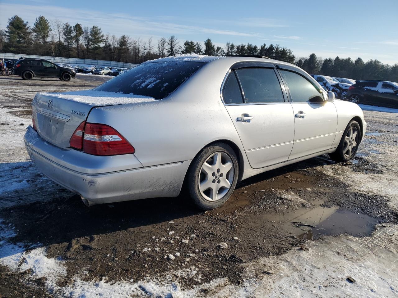 2004 Lexus LS VIN JTHBN36F240135489 Copart auction photo, all over / undercarriage damage thumbnail 3