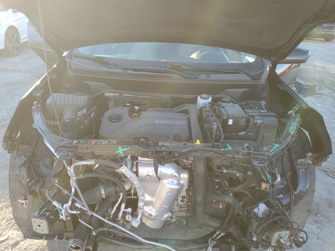 2022 Chevrolet Equinox VIN 3GNAXUEV5NL176992 Copart auction photo, front end / minor dent/scratches damage thumbnail 14