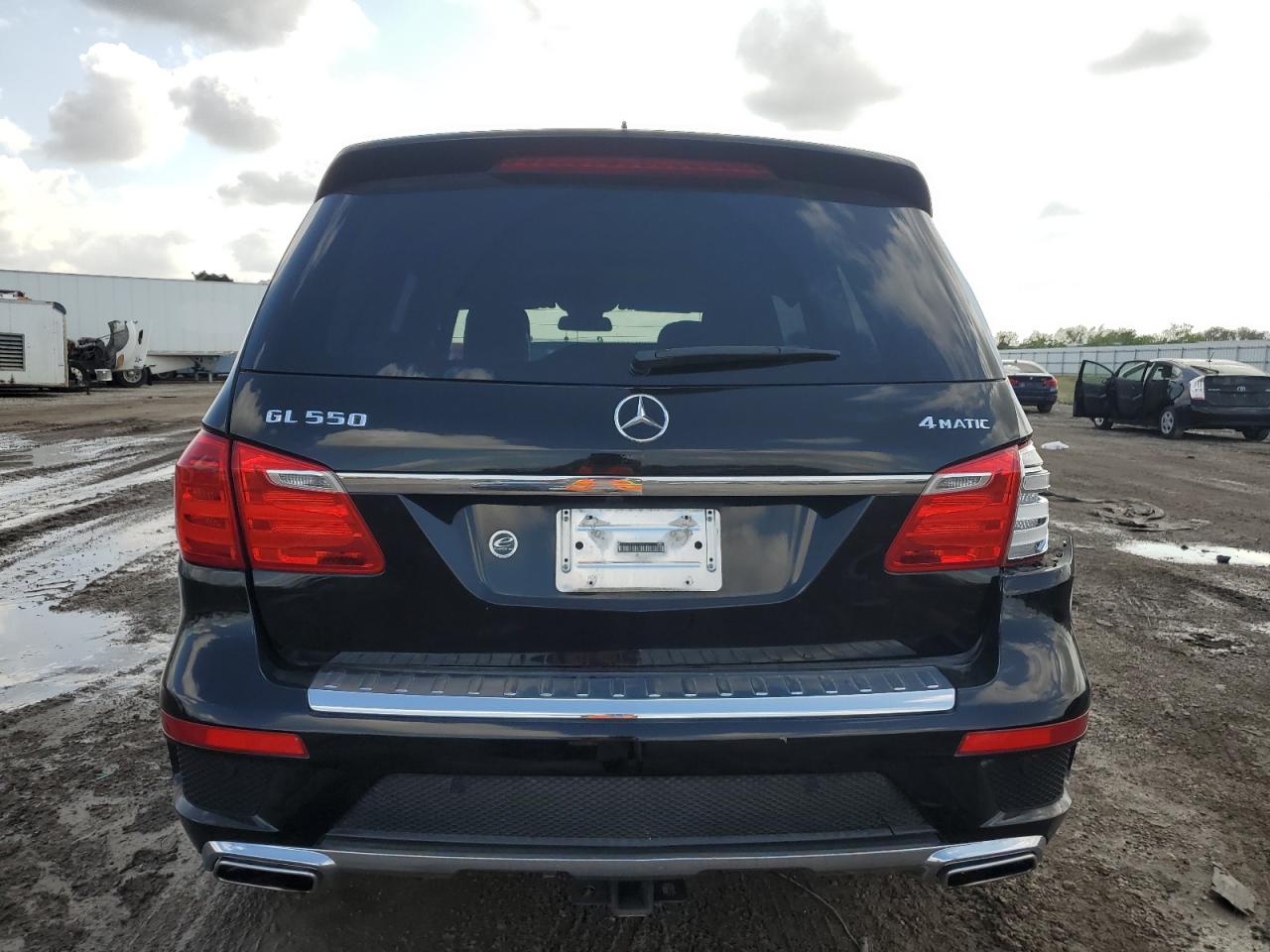 2013 Mercedes-Benz GL-klasse VIN 4JGDF7DE0DA136316 Copart auction photo, rear end / side damage thumbnail 6