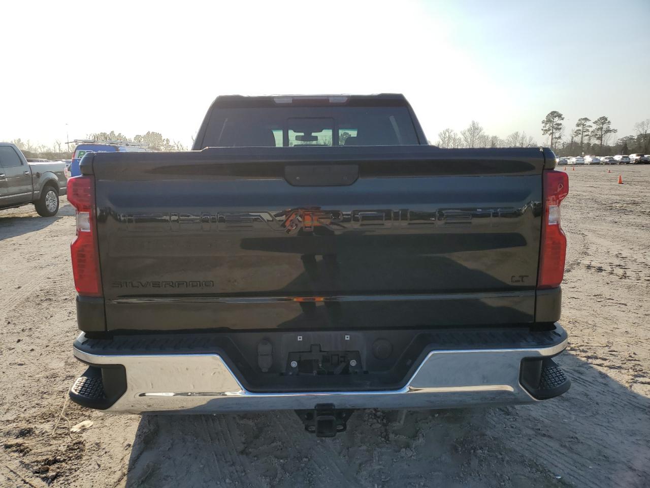 2021 Chevrolet Silverado VIN 3GCPWCED2MG110382 Copart auction photo, side / front end damage thumbnail 6