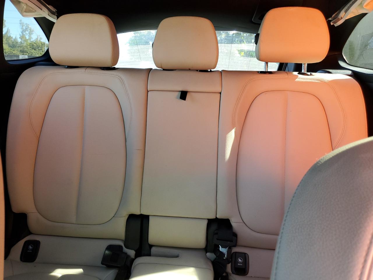2018 BMW X1 VIN WBXHU7C35J3F04295 Copart auction photo, front end damage thumbnail 10