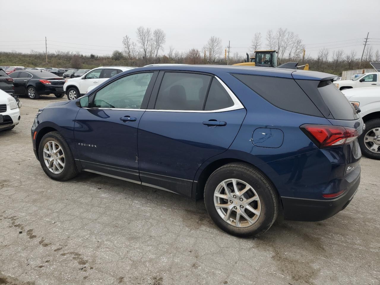 2022 Chevrolet Equinox VIN 3GNAXKEV4NL311044 Copart auction photo, water/flood damage thumbnail 2