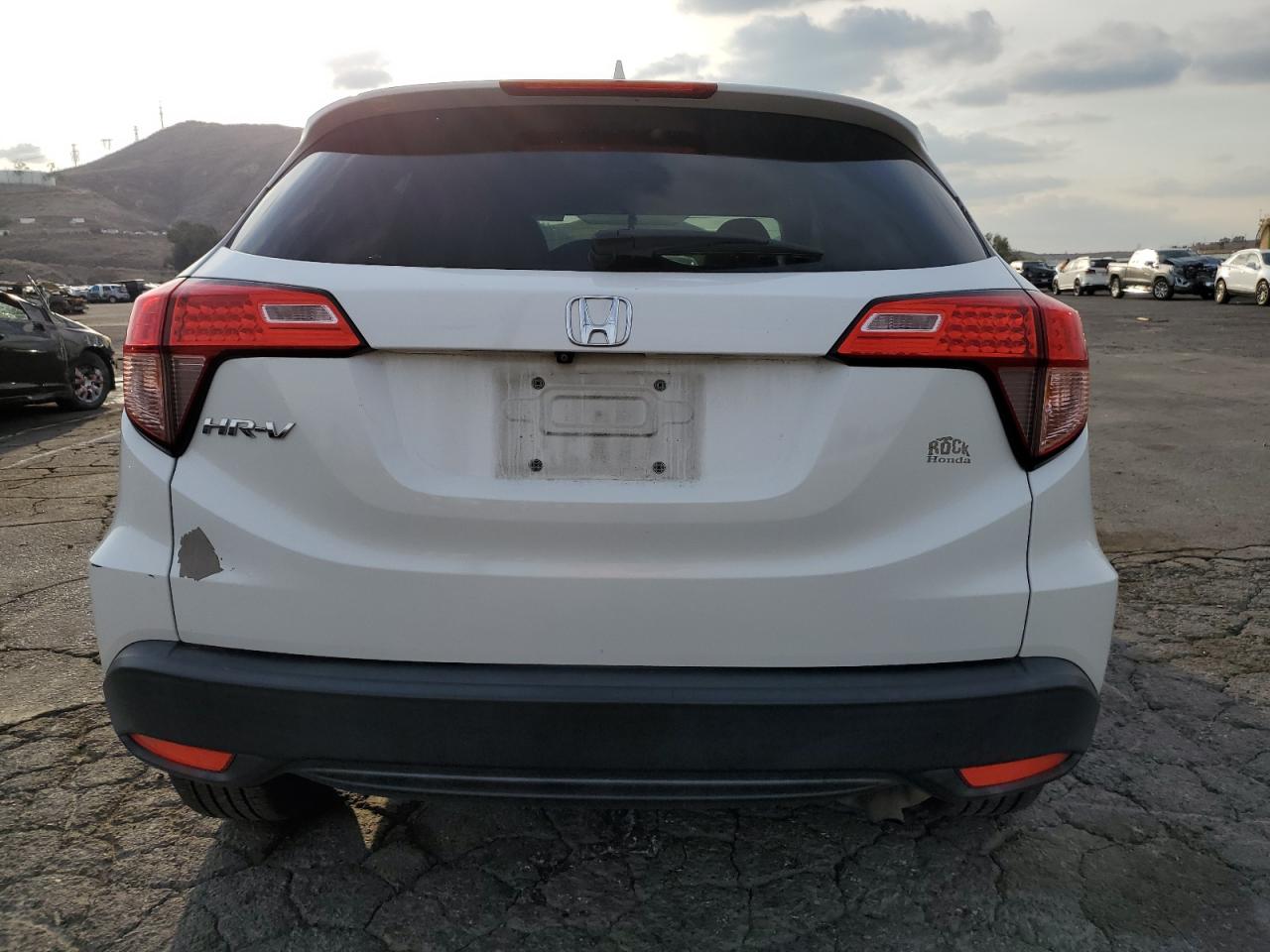 2017 Honda HR-V VIN 3CZRU5H77HM716780 Copart auction photo, front end damage thumbnail 6