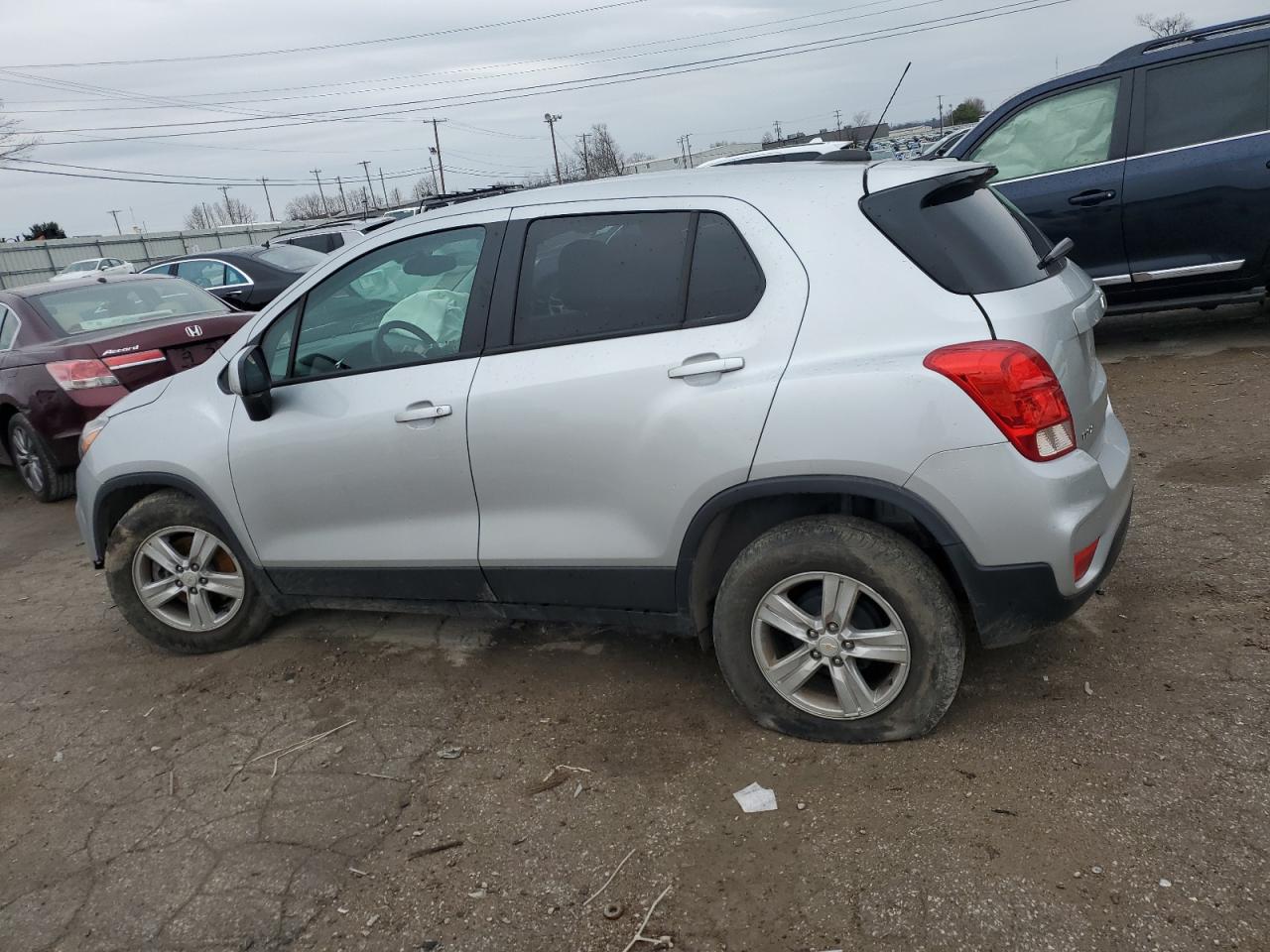 2022 Chevrolet Trax VIN KL7CJKSM6NB512263 Copart auction photo, all over damage thumbnail 2