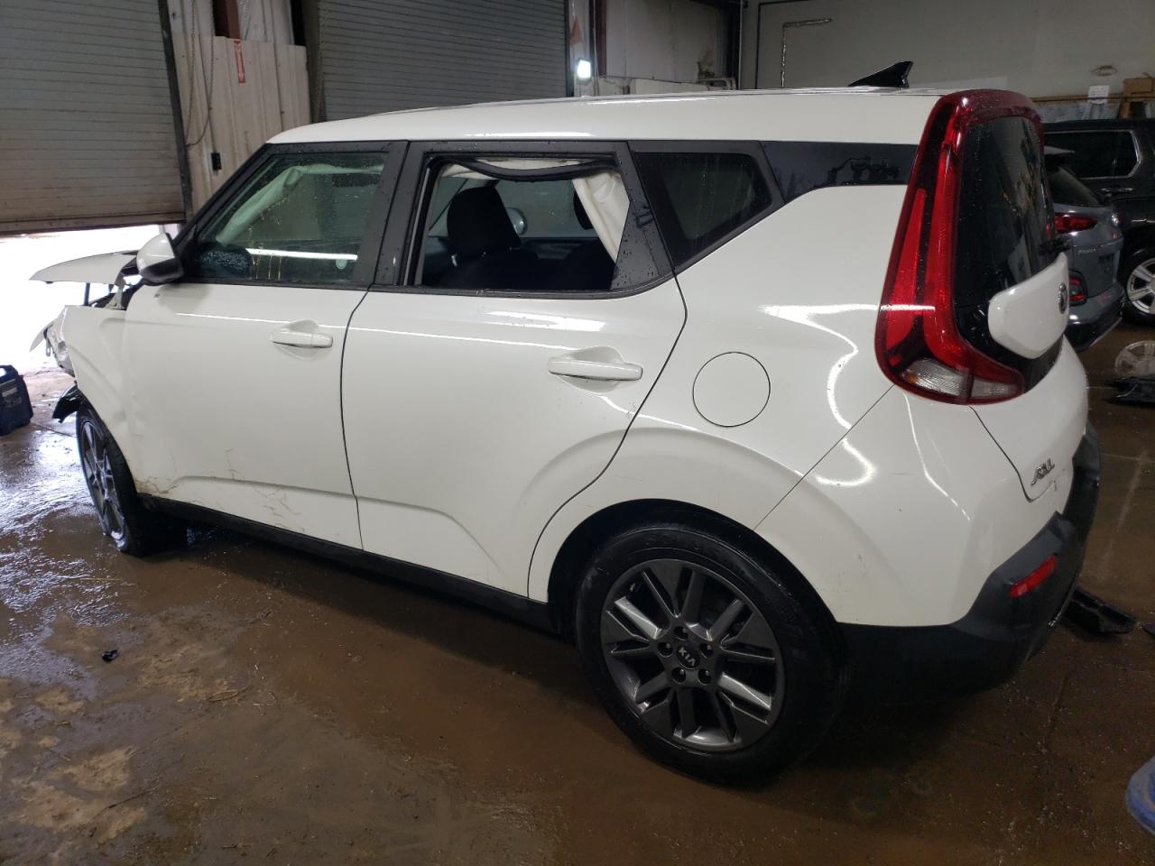 2021 KIA Soul VIN KNDJ23AU5M7791141 Copart auction photo, front end / side damage thumbnail 2