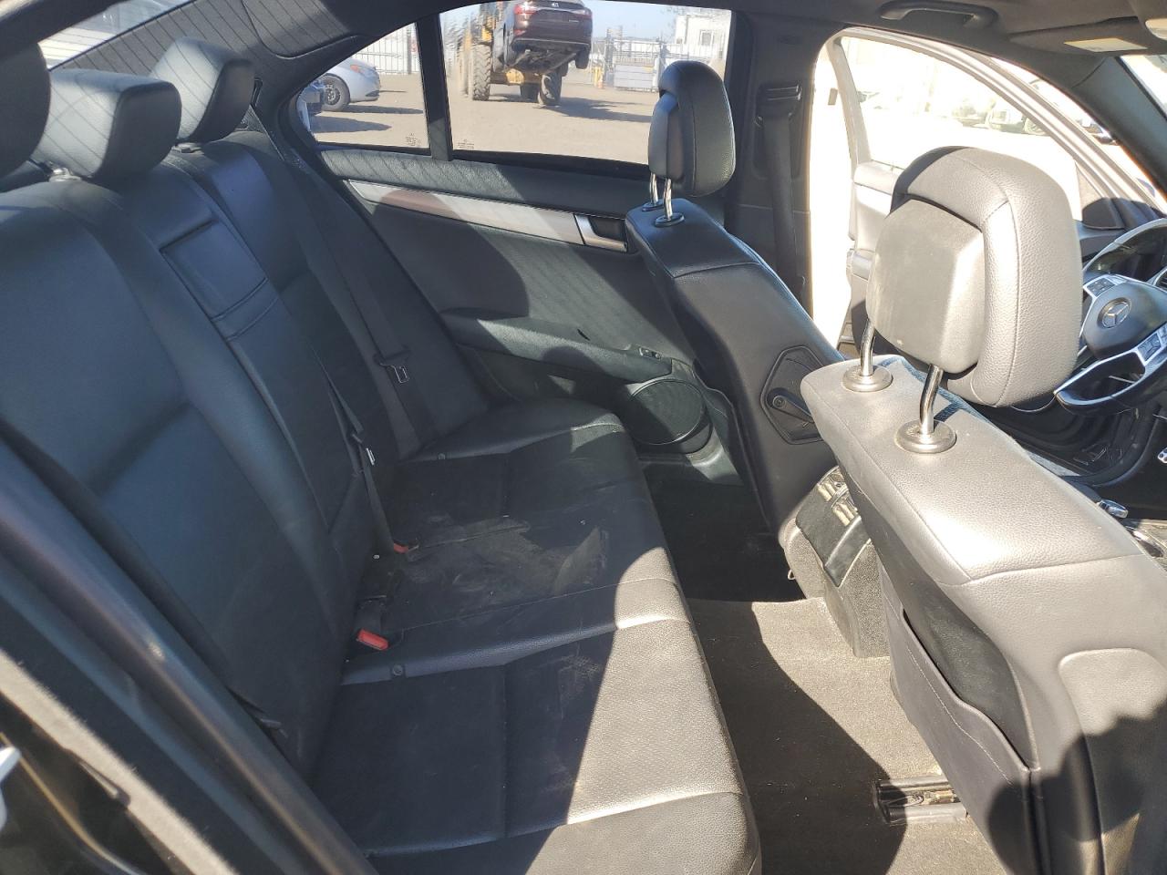 2012 Mercedes-Benz C-klasse VIN WDDGF4HB5CR234800 Copart auction photo, side / front end damage thumbnail 10