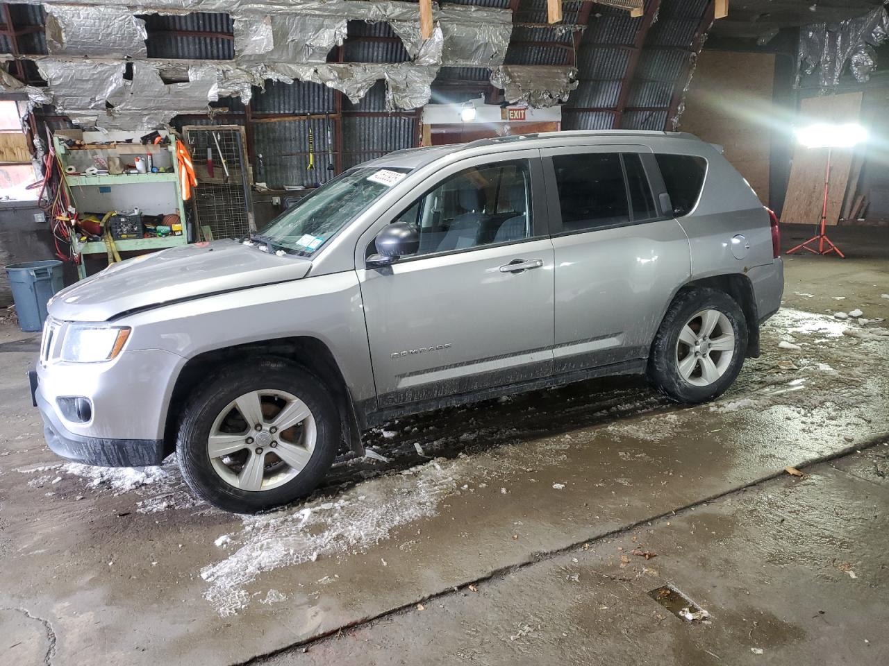 2015 Jeep Compass VIN 1C4NJDBB7FD416475