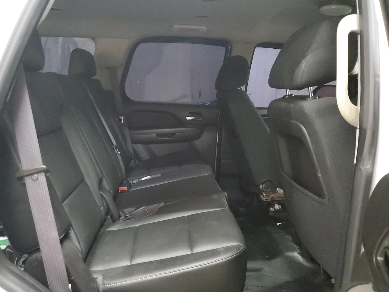 2013 Chevrolet Tahoe VIN 1GNLC2E08DR305702 Copart auction photo, rear end / side damage thumbnail 11