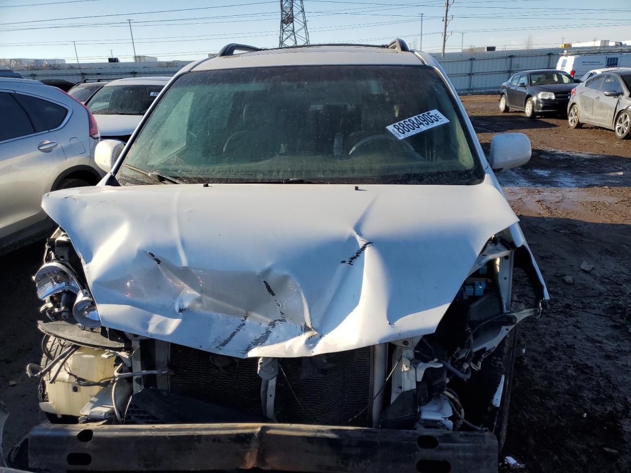 2005 Toyota Sienna VIN 5TDZA22C55S306011 Copart auction photo, front end damage thumbnail 5