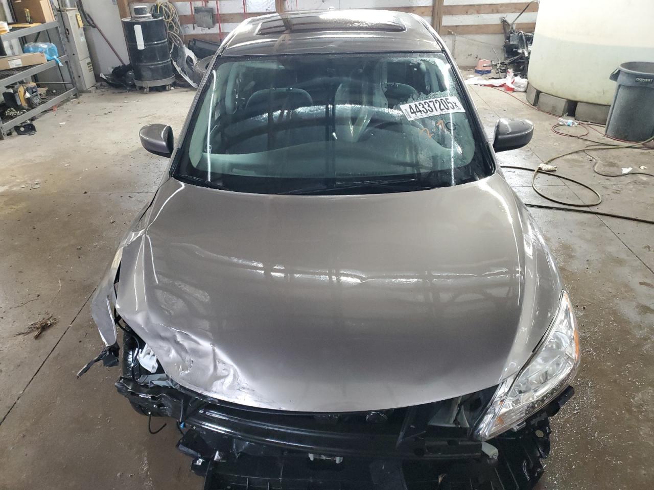 2015 Nissan Sentra VIN 3N1AB7AP4FY352177 Copart auction photo, front end damage thumbnail 5