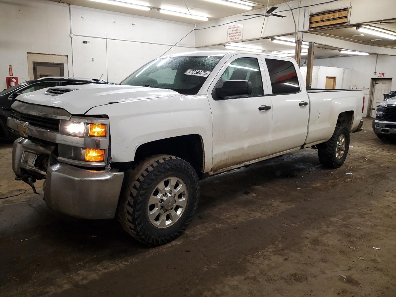 2017 Chevrolet Silverado VIN 1GC1KUEYXHF231677
