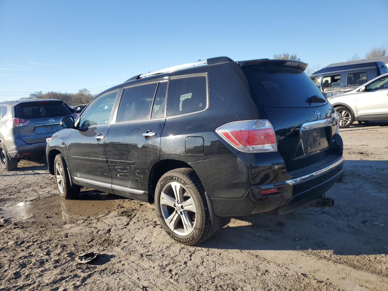 2011 Toyota Highlander VIN JTEDC3EH0B2001564 Copart auction photo, front end damage thumbnail 2