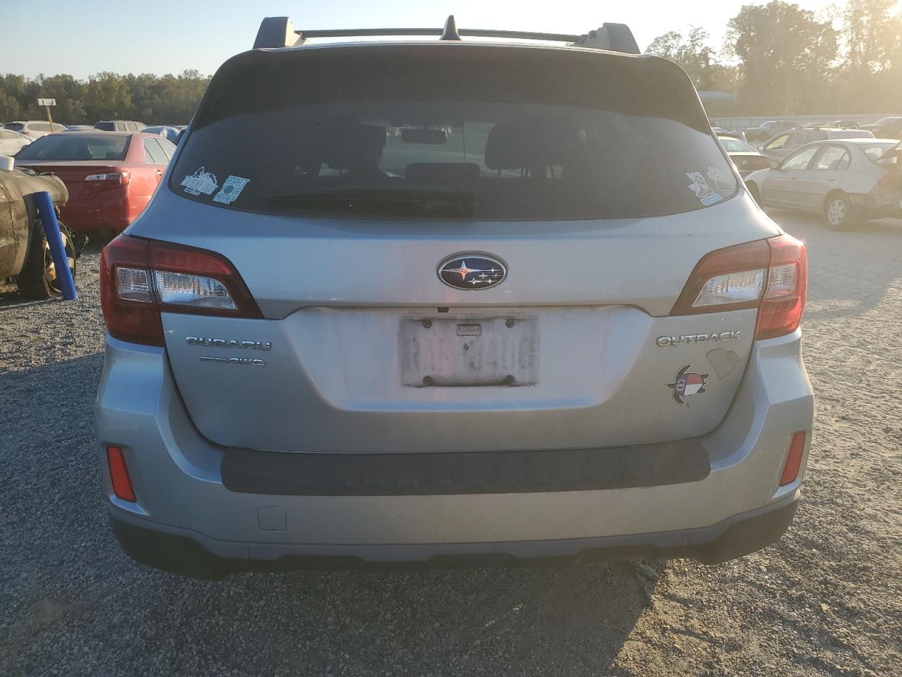 2016 Subaru Outback VIN 4S4BSBNC5G3338905 Copart auction photo, front end / minor dent/scratches damage thumbnail 6