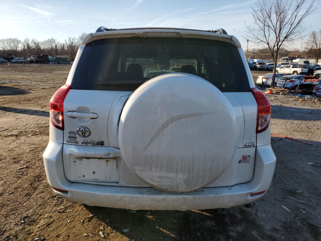 2007 Toyota RAV 4 VIN JTMBD31VX75103562 Copart auction photo, front end damage thumbnail 6