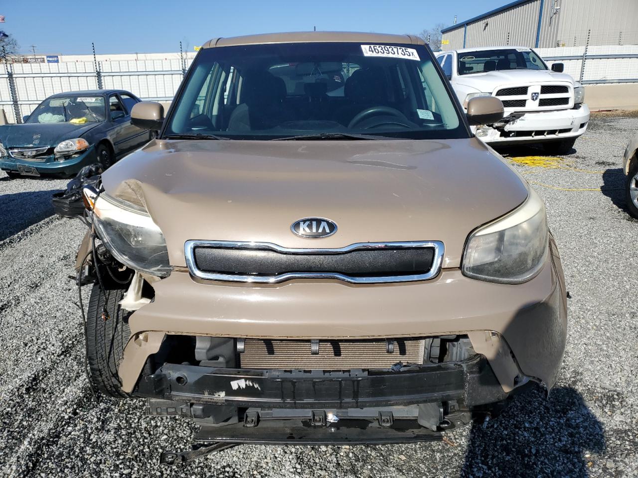 2015 KIA Soul VIN KNDJN2A22F7236098 Copart auction photo, vandalism / front end damage thumbnail 5