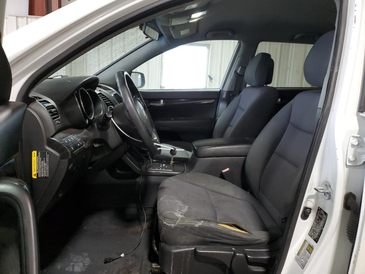 2012 KIA Sorento VIN 5XYKTCA63CG219389 Copart auction photo, front end damage thumbnail 7