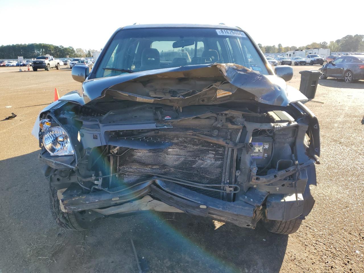 2003 Honda Pilot VIN 2HKYF18583H601056 Copart auction photo, front end / side damage thumbnail 5