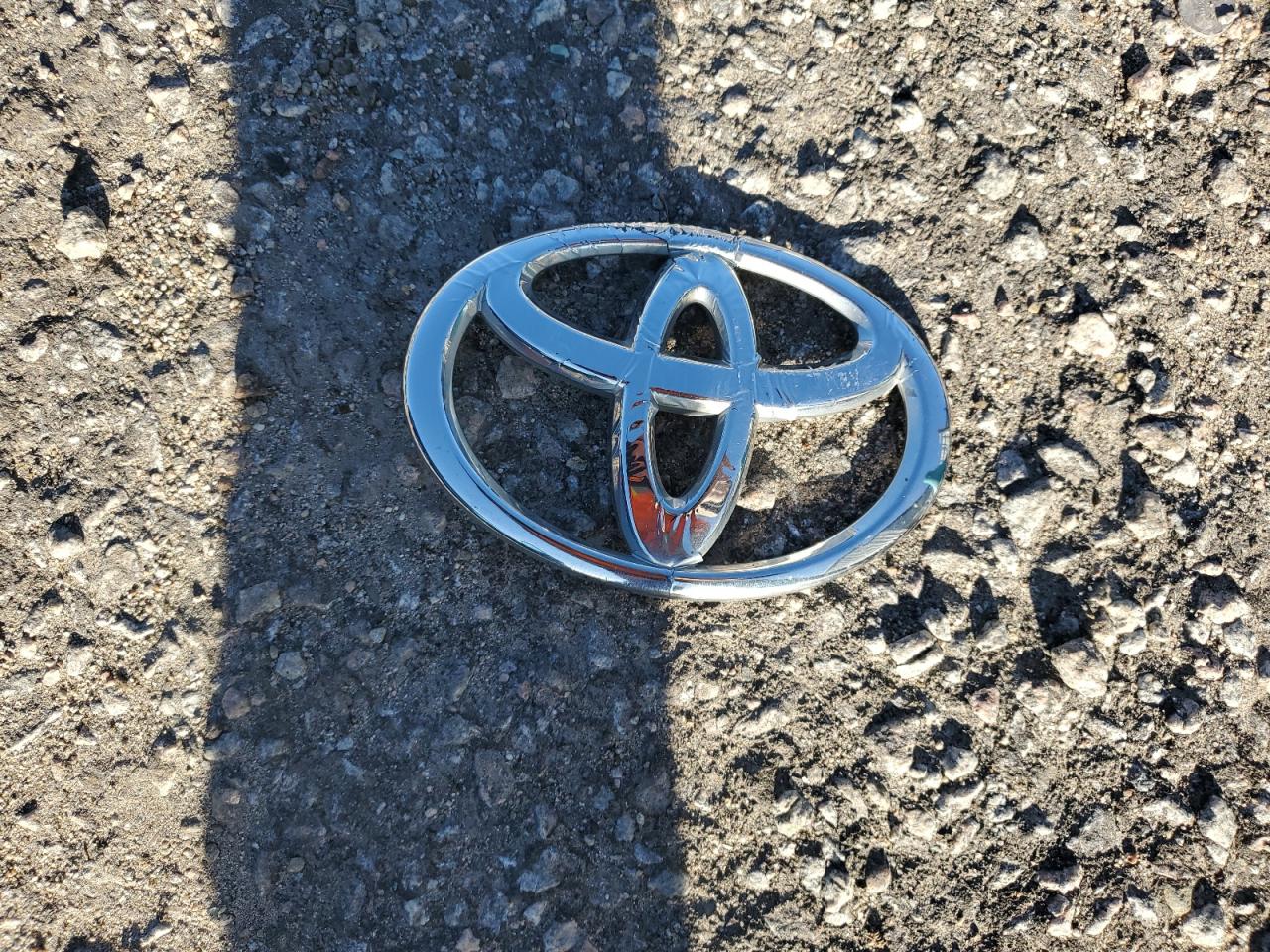 2011 Toyota RAV 4 VIN 2T3BF4DV0BW170328 Copart auction photo, front end damage thumbnail 13