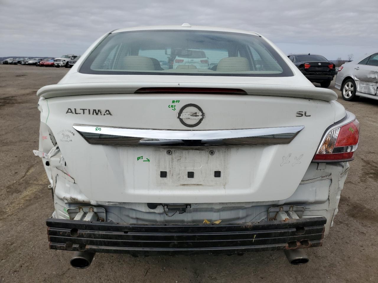 2015 Nissan Altima VIN 1N4AL3AP9FN906982 Copart auction photo, rear end damage thumbnail 6