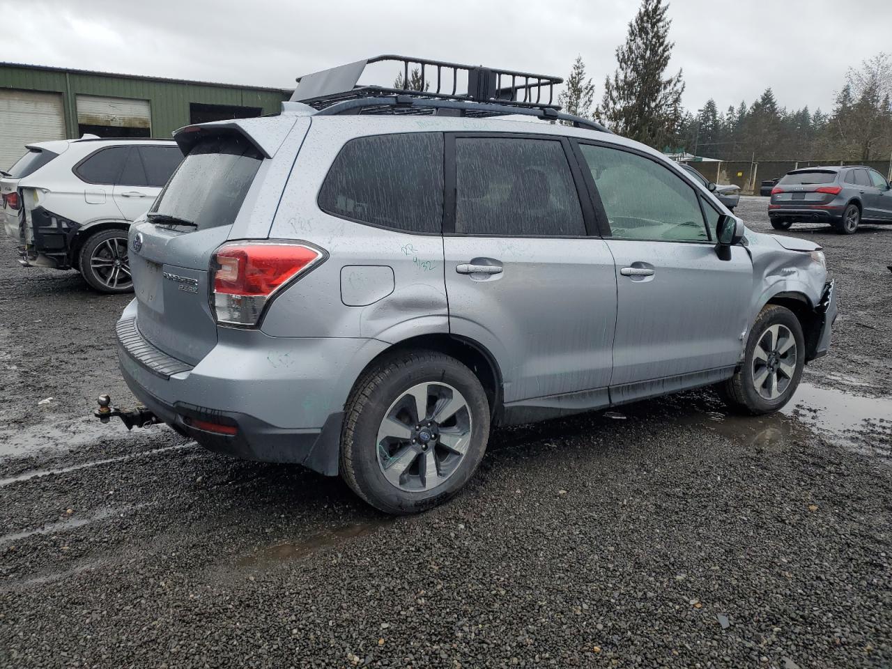 2017 Subaru Forester VIN JF2SJAECXHH532286 Copart auction photo, front end / rear end damage thumbnail 3