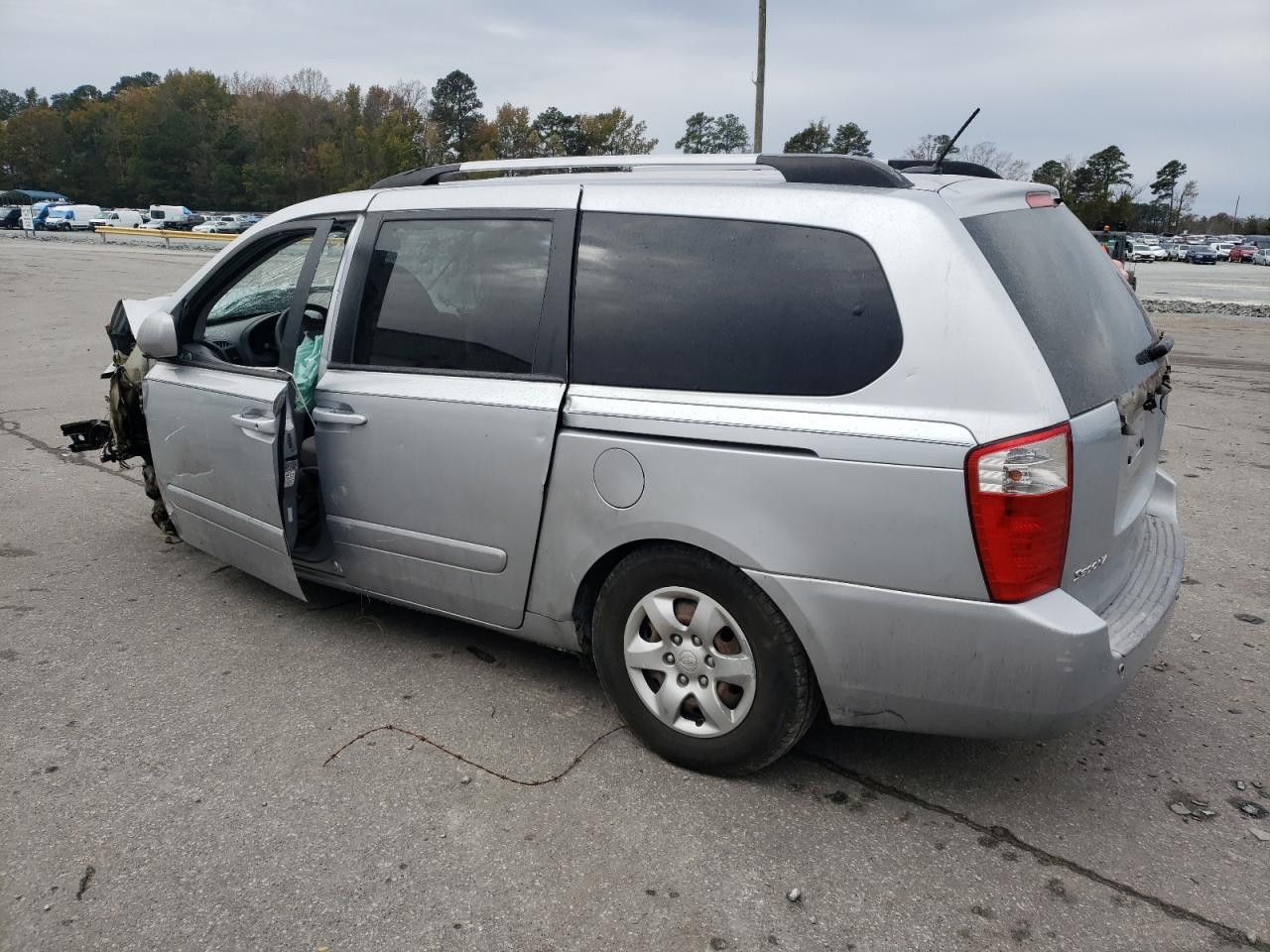 2010 KIA Sedona VIN KNDMG4C31A6341805 Copart auction photo, all over damage thumbnail 2