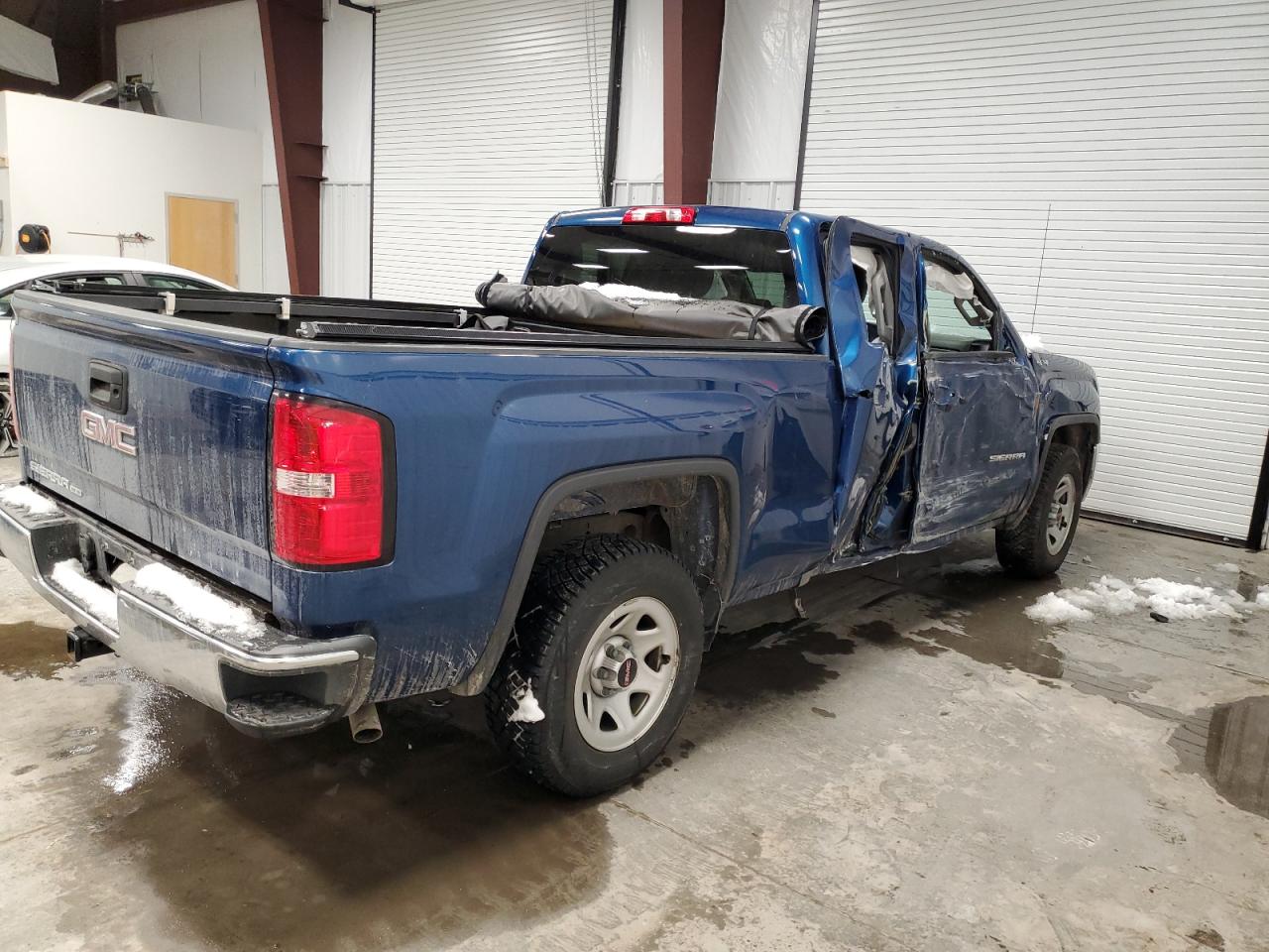 2019 GMC Sierra VIN 2GTV2LEC4K1201637 Copart auction photo, side damage thumbnail 3