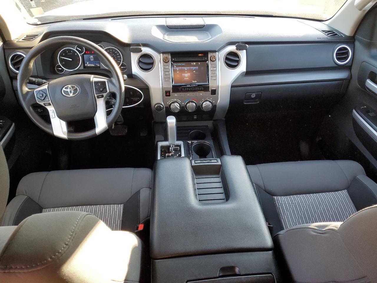 2016 Toyota Tundra VIN 5TFUW5F15GX576732 Copart auction photo, side / minor dent/scratches damage thumbnail 8