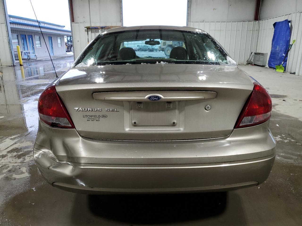 2005 Ford Taurus VIN 1FAFP56U05A184344 Copart auction photo, side / rear end damage thumbnail 6