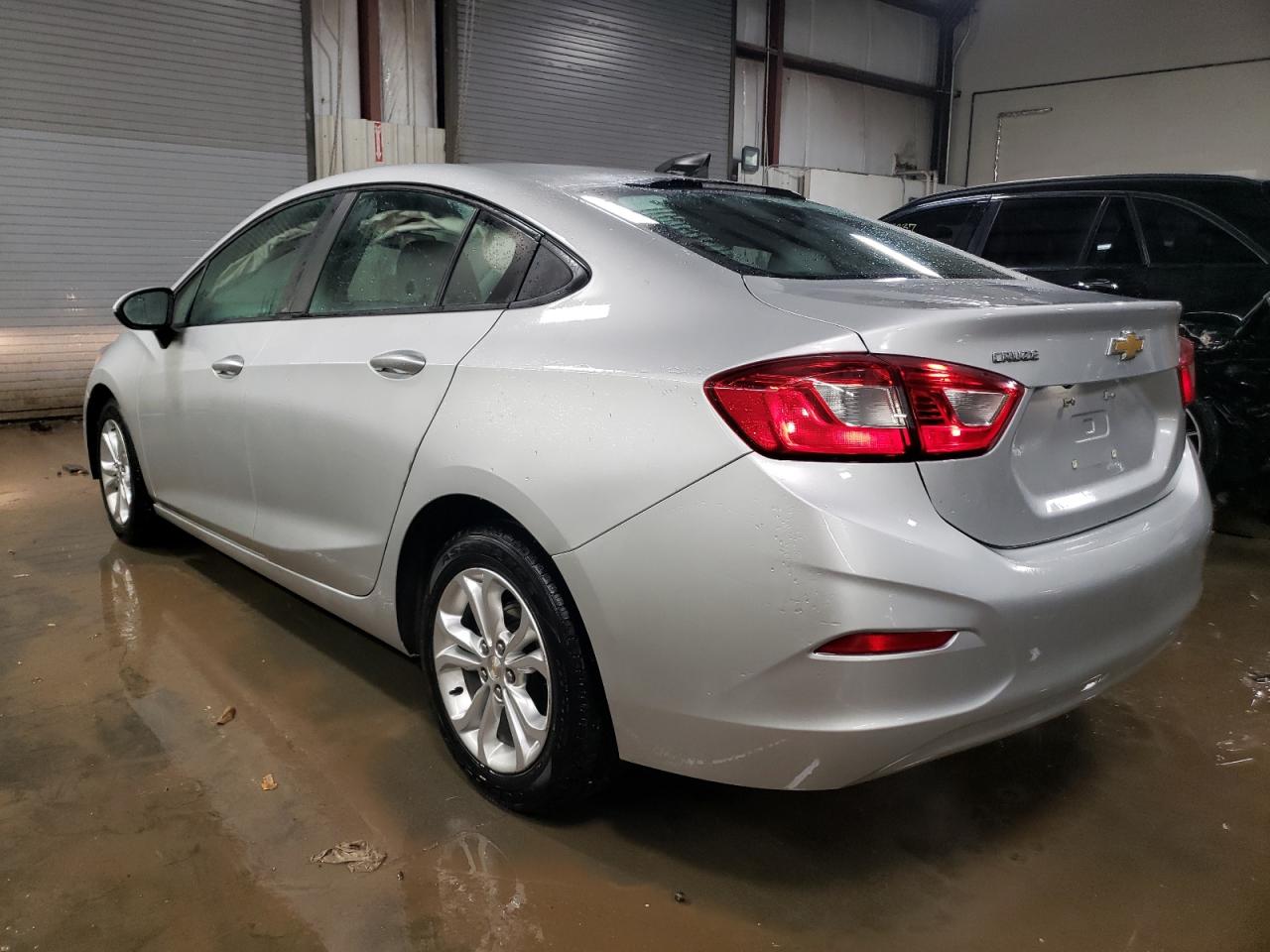 2019 Chevrolet Cruze VIN 1G1BC5SM6K7147990 Copart auction photo, side damage thumbnail 2