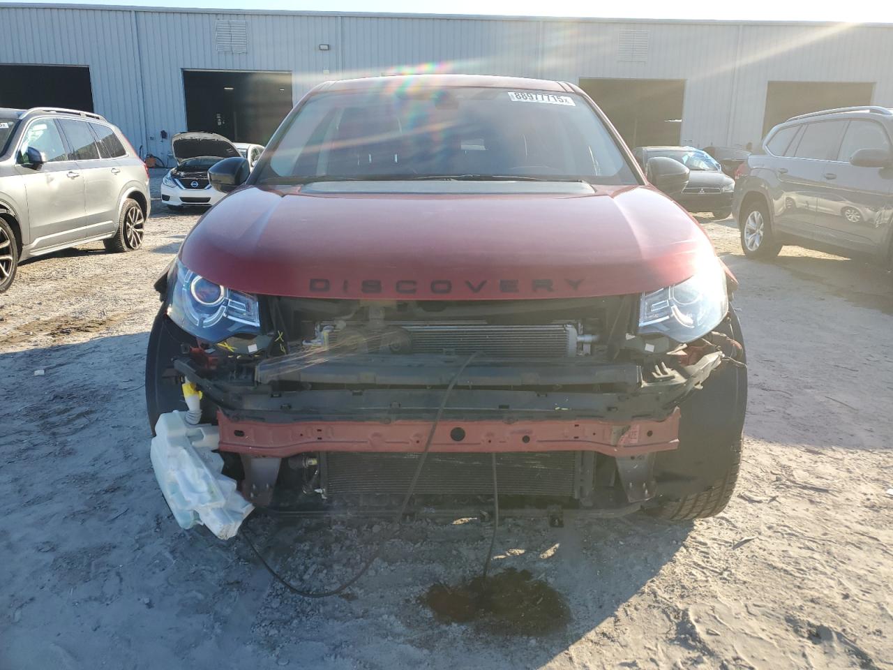 2018 Land Rover Discovery VIN SALCR2RX8JH777620 Copart auction photo, front end damage thumbnail 5