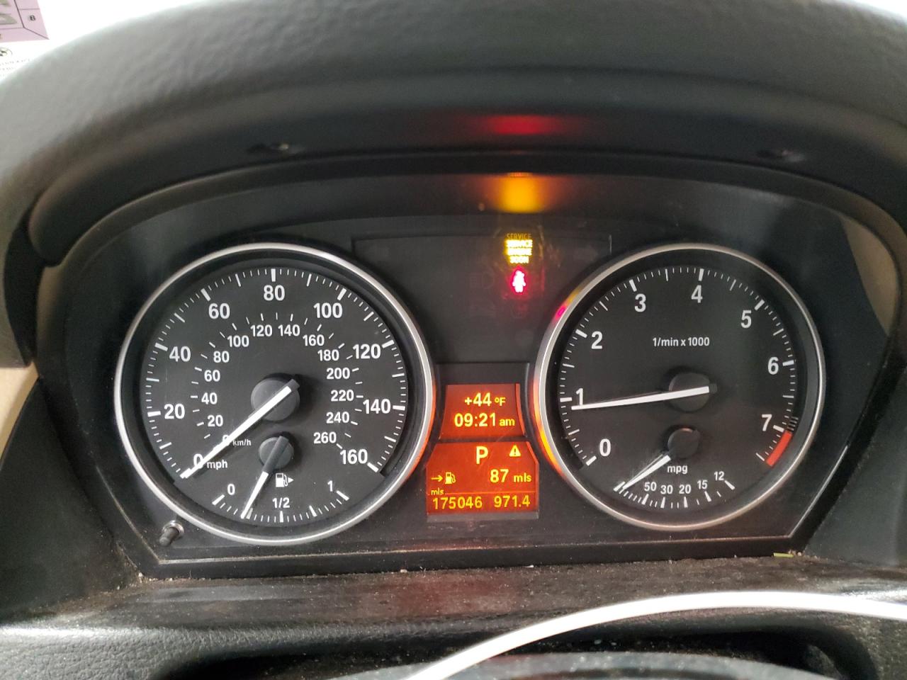 2015 BMW X1 VIN WBAVL1C58FVY24833 Copart auction photo, undercarriage damage thumbnail 9