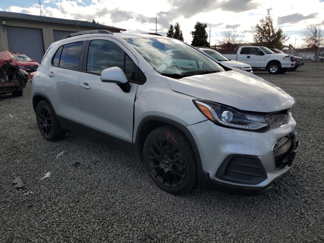 2021 Chevrolet Trax VIN KL7CJLSB6MB357300 Copart auction photo, front end damage thumbnail 4