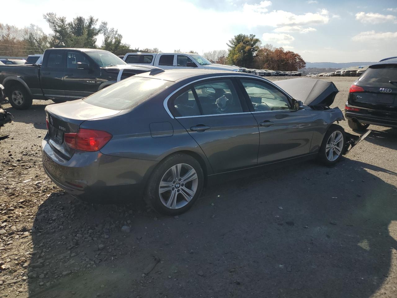 2018 BMW 3er VIN WBA8D9C56JA012536 Copart auction photo, front end damage thumbnail 3