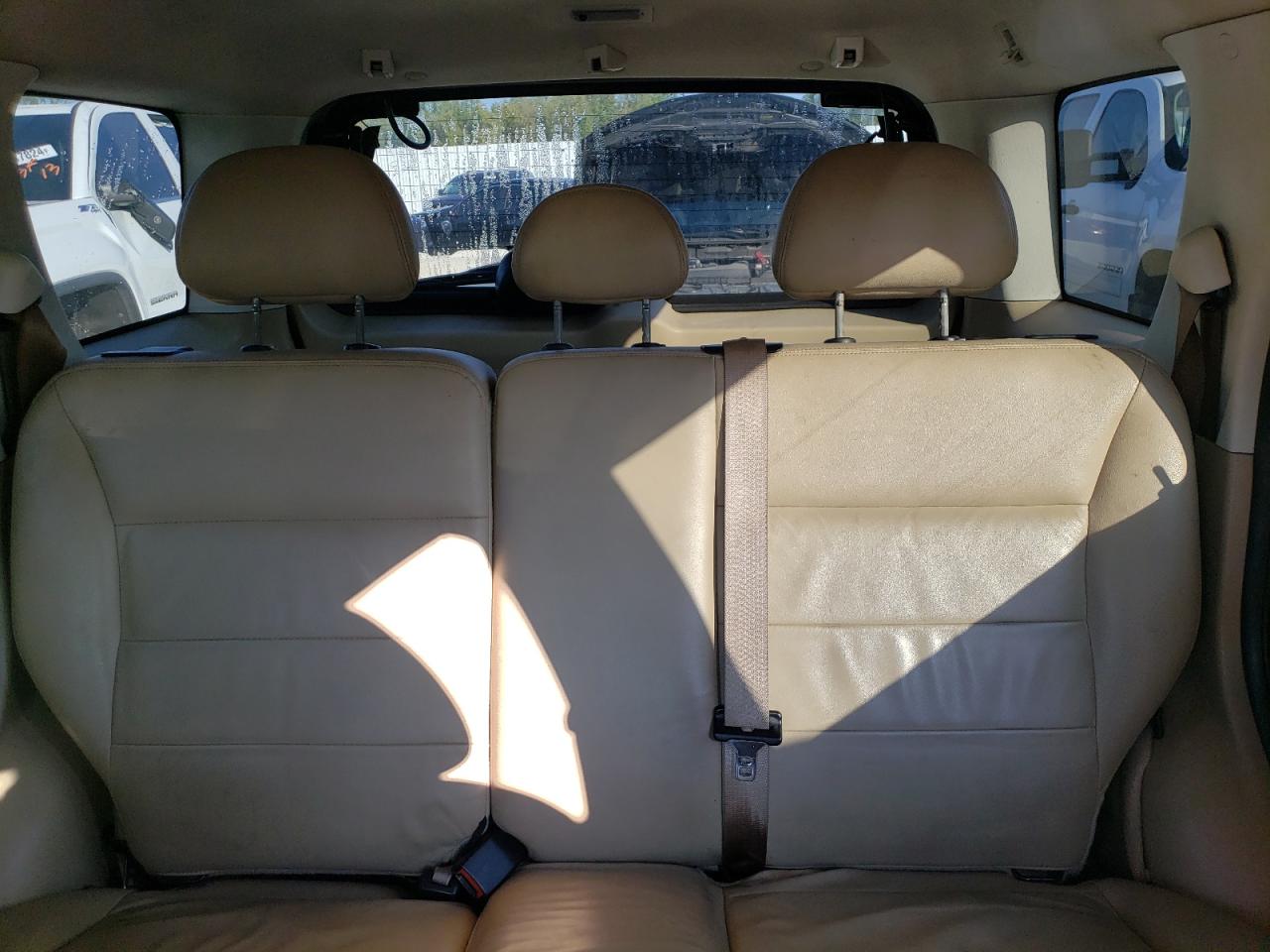 2008 Ford Escape VIN 1FMCU93138KB90687 Copart auction photo, front end damage thumbnail 10
