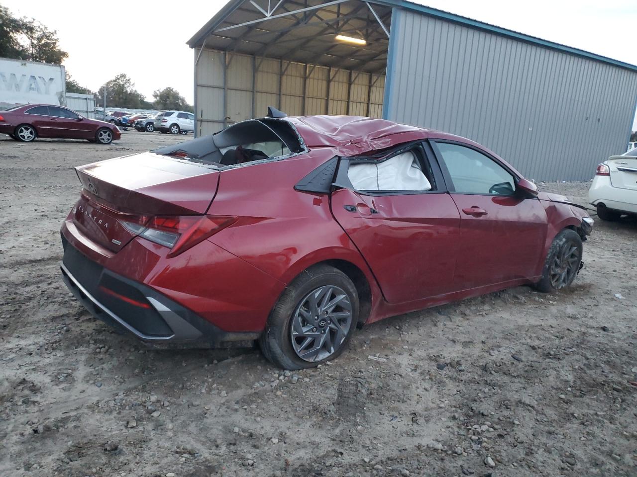 2024 Hyundai Elantra VIN KMHLM4DJ7RU104305 Copart auction photo, rollover damage thumbnail 3