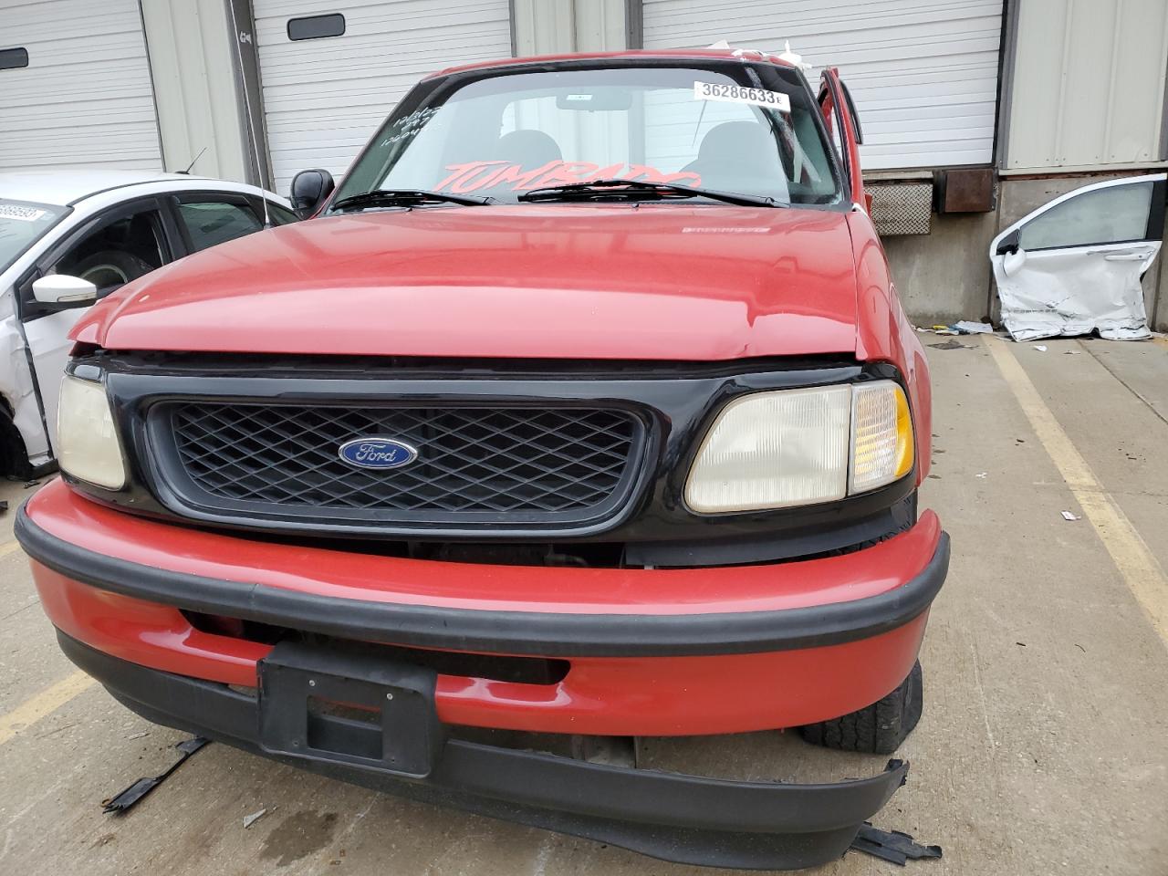 1998 Ford F-150 VIN 2FTZF0763WCA90584 Copart auction photo, side / minor dent/scratches damage thumbnail 5