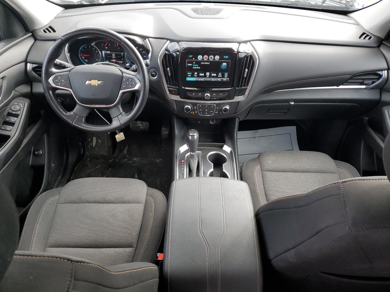2019 Chevrolet Traverse VIN 1GNEVGKW9KJ315479 Copart auction photo, front end damage thumbnail 8