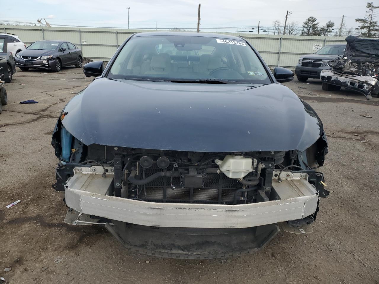 2018 Honda Clarity VIN JHMZC5F30JC011284 Copart auction photo, front end damage thumbnail 5