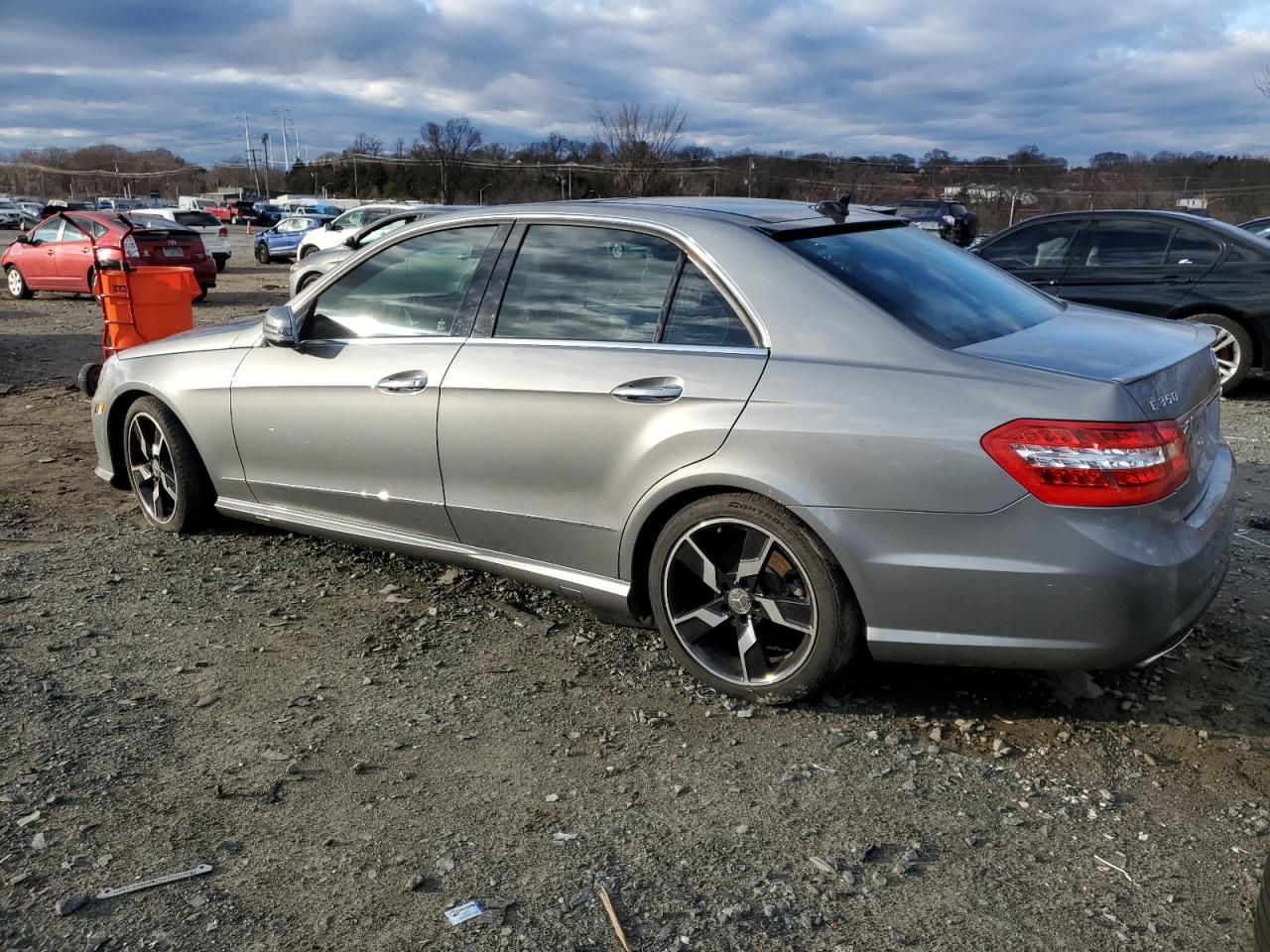 2013 Mercedes-Benz E-klasse VIN WDDHF2EB8DA675544 Copart auction photo, front end / mechanical damage thumbnail 2