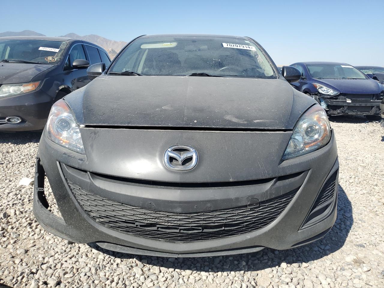 2011 Mazda 3 VIN JM1BL1VG2B1434610 Copart auction photo, front end damage thumbnail 5