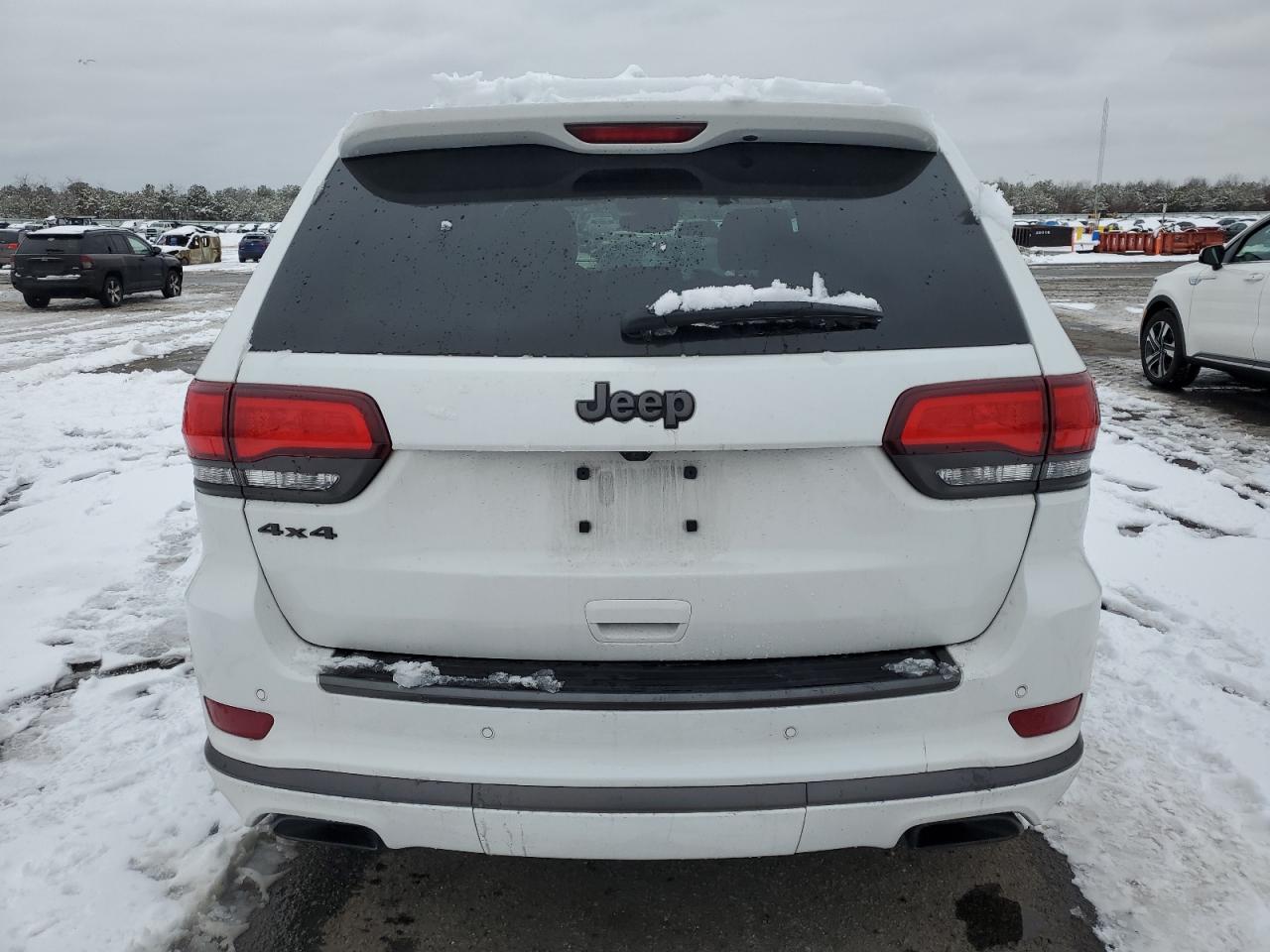 2020 Jeep Grand Cherokee VIN 1C4RJFCG4LC276832 Copart auction photo, front end / minor dent/scratches damage thumbnail 6