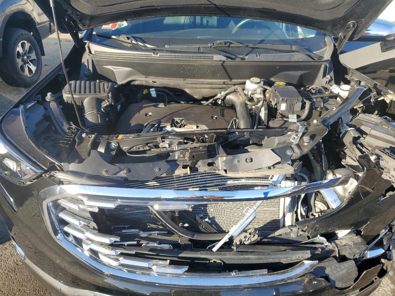 2019 GMC Terrain VIN 3GKALXEX2KL146968 Copart auction photo, front end / minor dent/scratches damage thumbnail 12