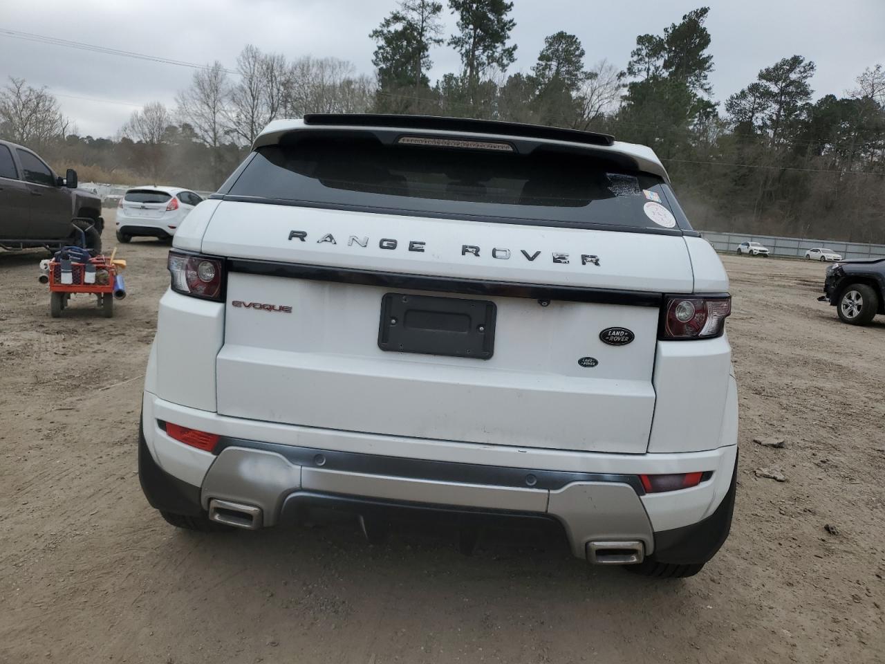 2012 Land Rover Range Rover VIN SALVT1BG2CH621879 Copart auction photo, front end damage thumbnail 6