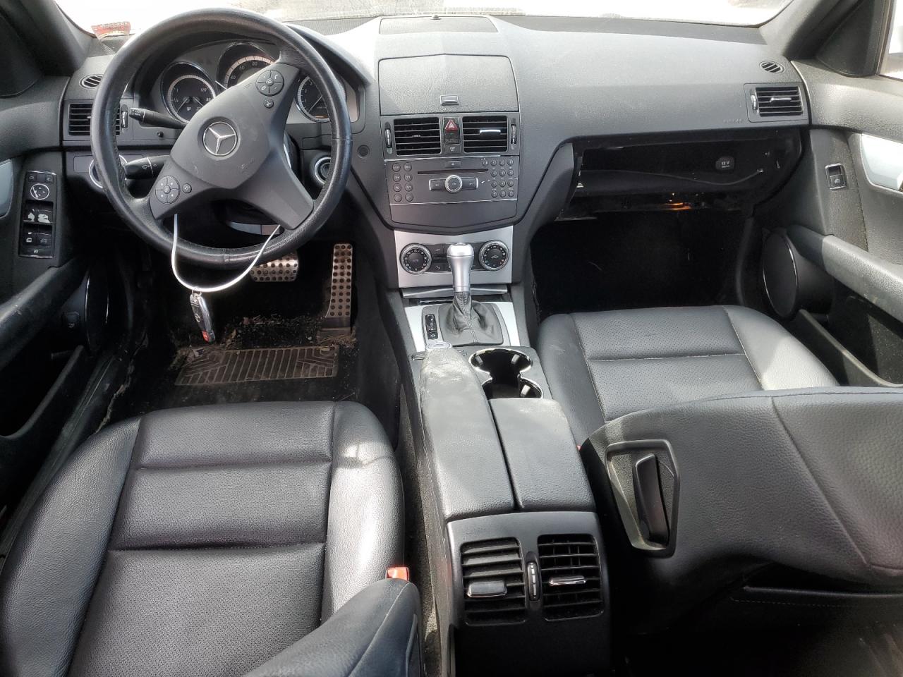 2009 Mercedes-Benz C-klasse VIN WDDGF81X49F264104 Copart auction photo, hail damage thumbnail 8