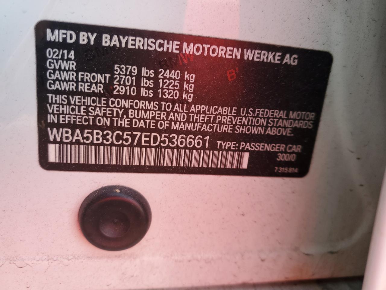 2014 BMW 5er VIN WBA5B3C57ED536661 Copart auction photo, side / minor dent/scratches damage thumbnail 12