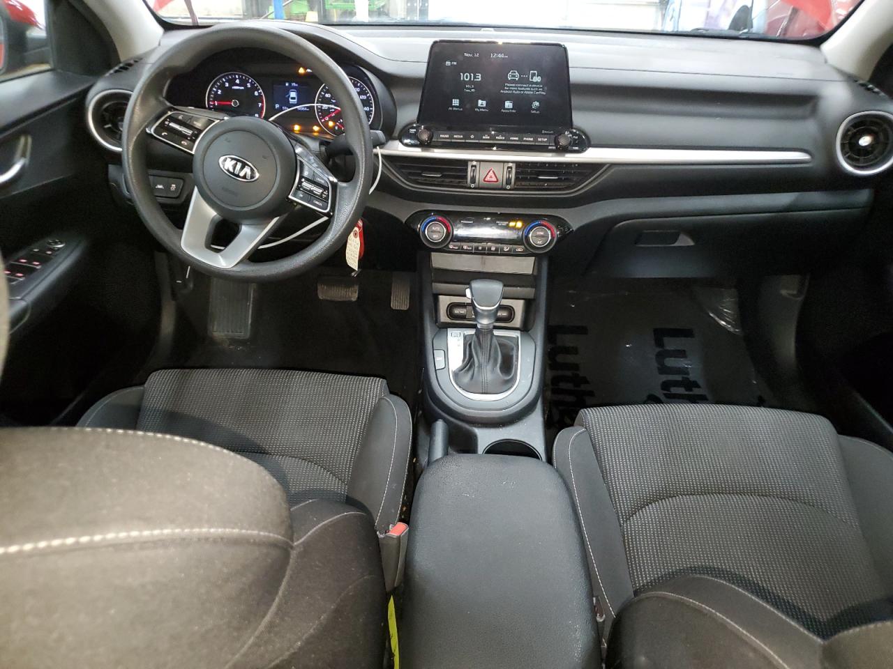 2019 KIA Forte VIN 3KPF24AD2KE125864 Copart auction photo, side / front end damage thumbnail 8