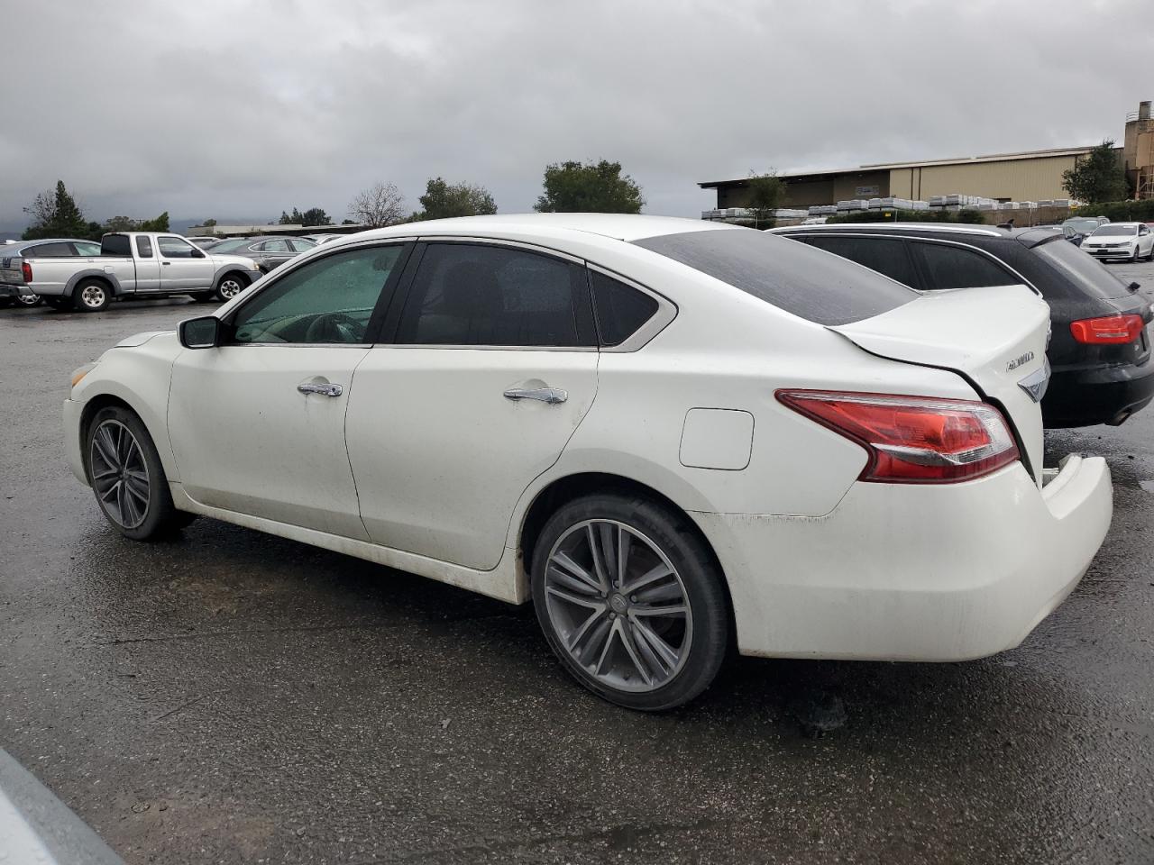 2013 Nissan Altima VIN 1N4AL3APXDN555528 Copart auction photo, all over damage thumbnail 2
