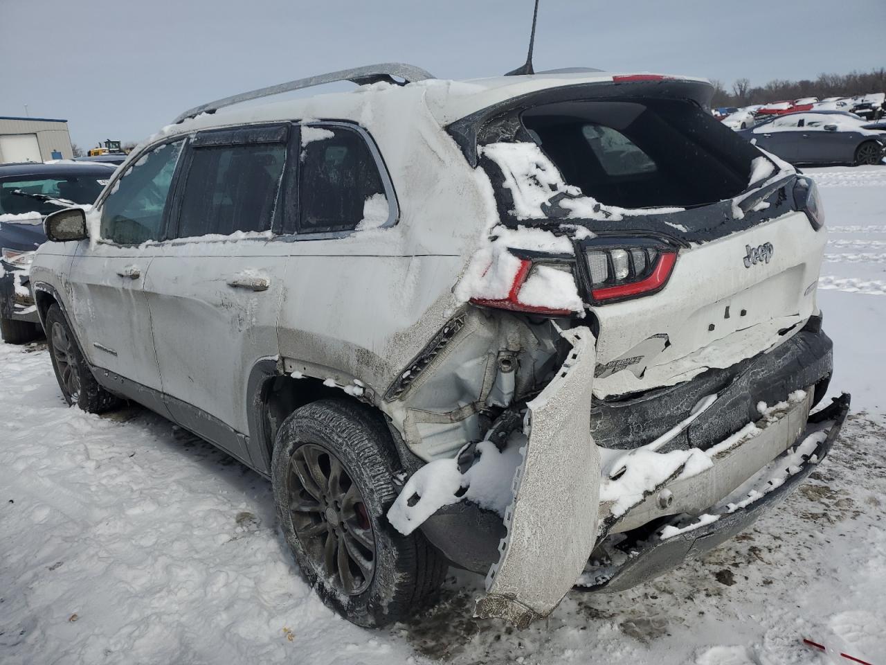 2019 Jeep Grand Cherokee VIN 1C4PJLLB4KD383978 Copart auction photo, rear end damage thumbnail 2