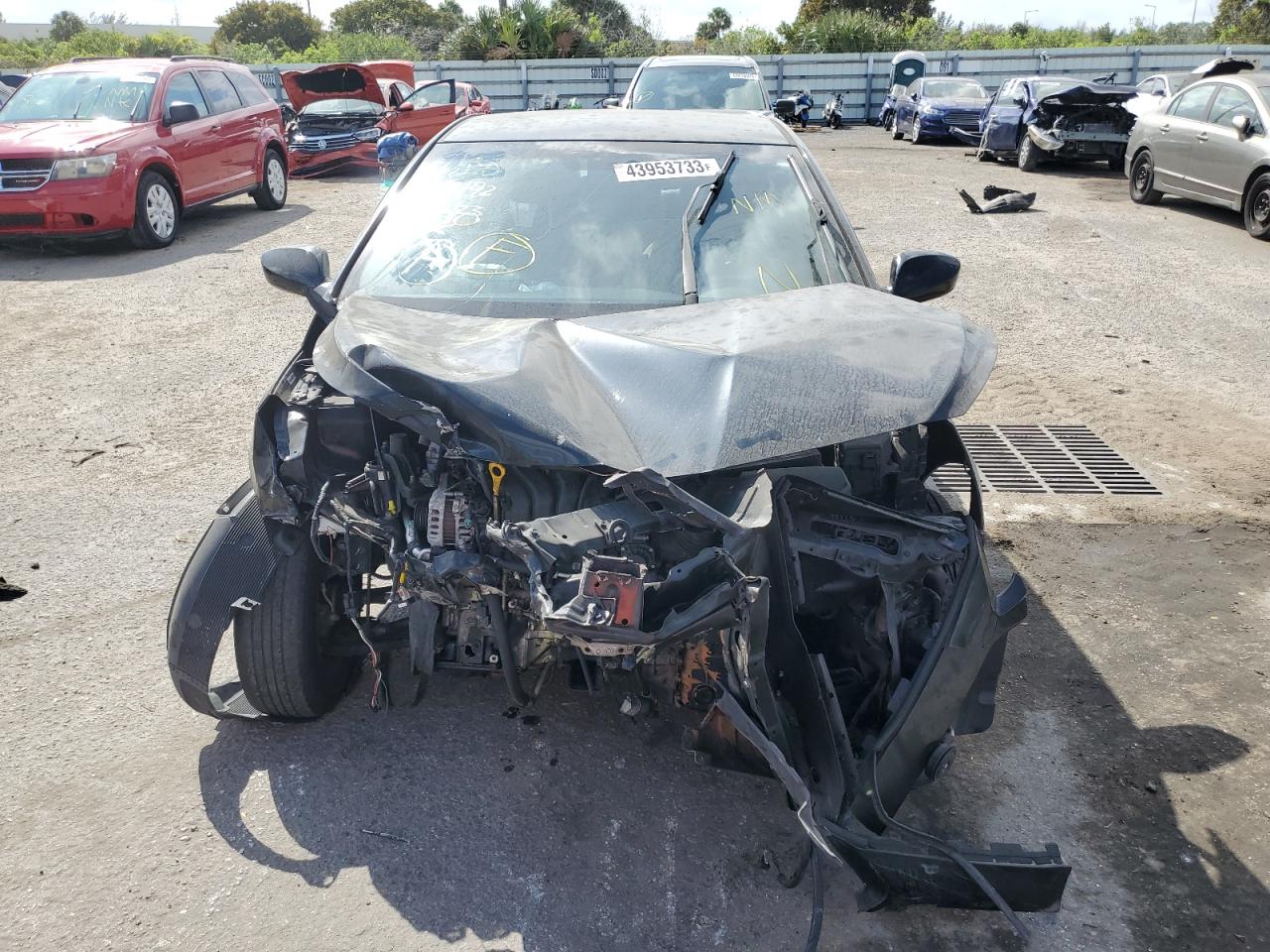 2013 Hyundai Accent VIN KMHCT4AE3DU555492 Copart auction photo, front end / side damage thumbnail 5