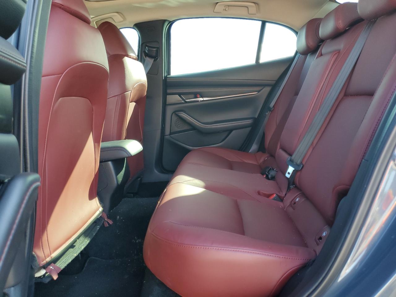 2024 Mazda 3 VIN 3MZBPBCM8RM408266 Copart auction photo, front end / minor dent/scratches damage thumbnail 10
